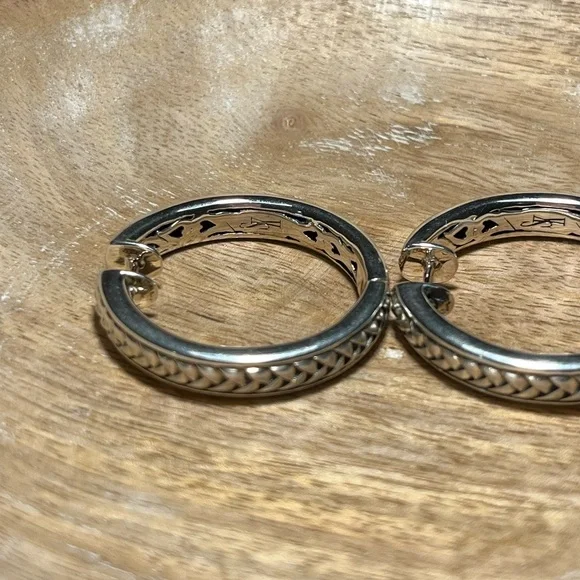*SOLD* Scott Kay Basket Weave Hoop 925 Sterling Silver Earrings - Picture 10 of 16
